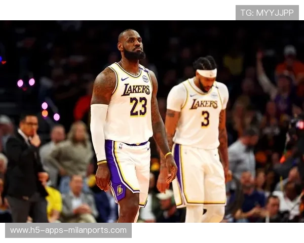 湖人惨败老鹰无奈多:一场失利背后隐藏的篮球江湖风云