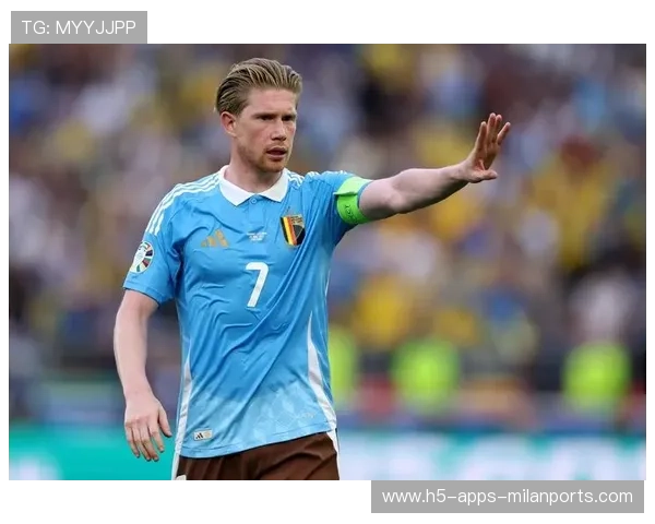 C罗父亲生日派对合照曝光，家族感情流露